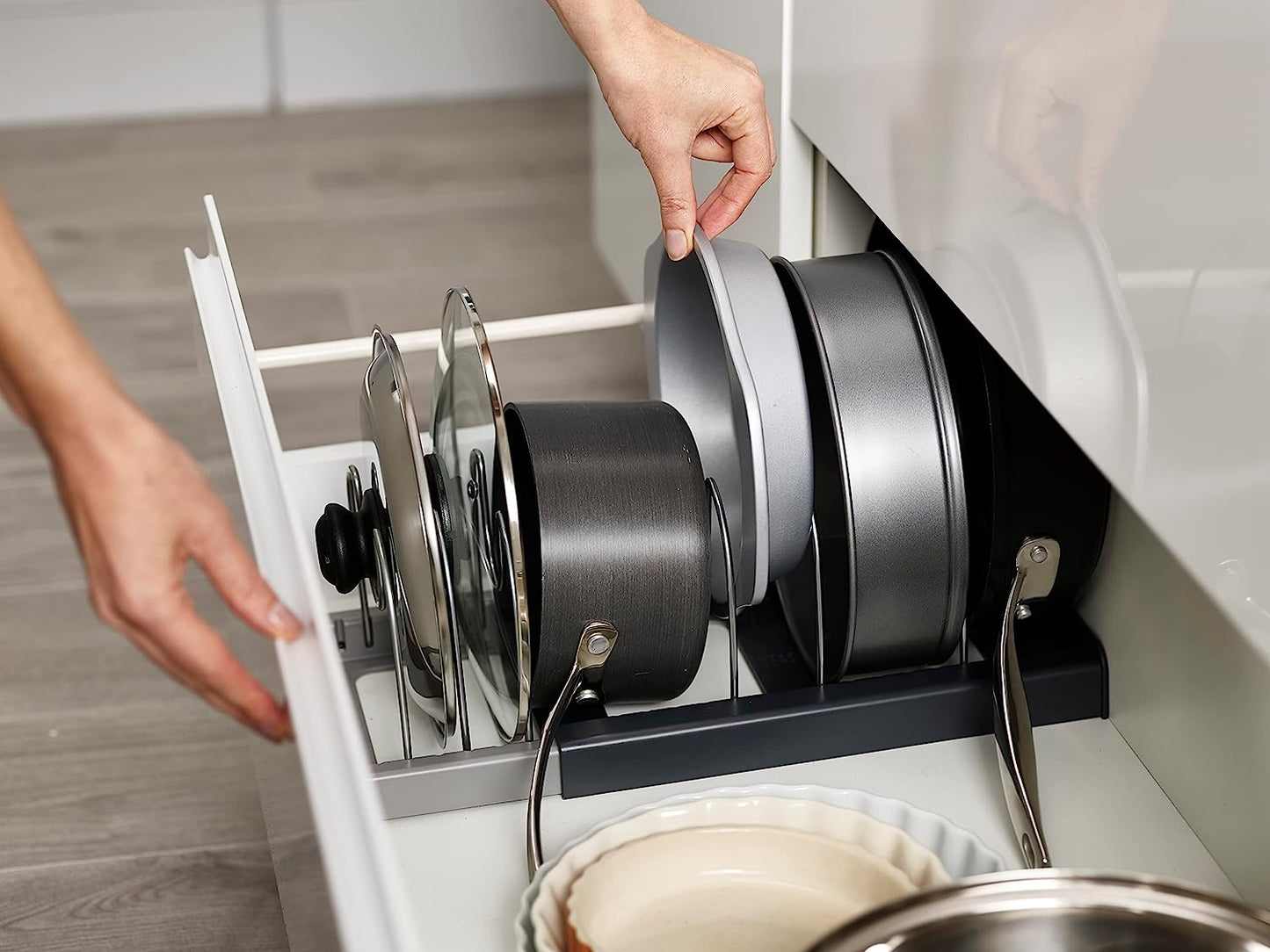 Expanding Cookware Organizer