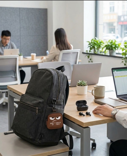 Clip‑On Ear Pods Storage Travel Bag