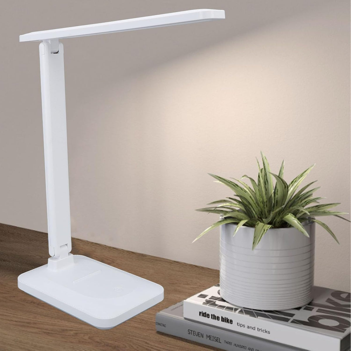 LED Eye Protection Desk Lamp – USB Powered, Anti-Glare, Compact Design
