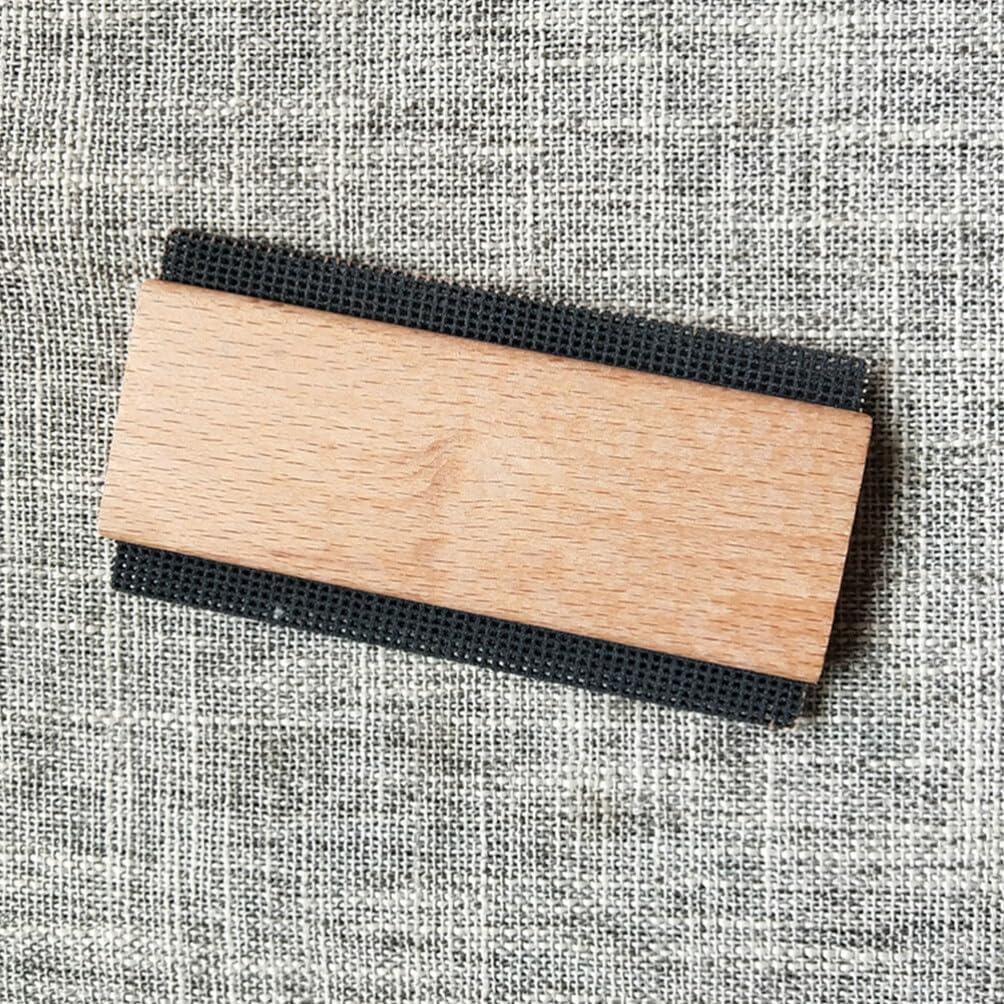 Fabric Fuzz Care – Lint & Hair Remover