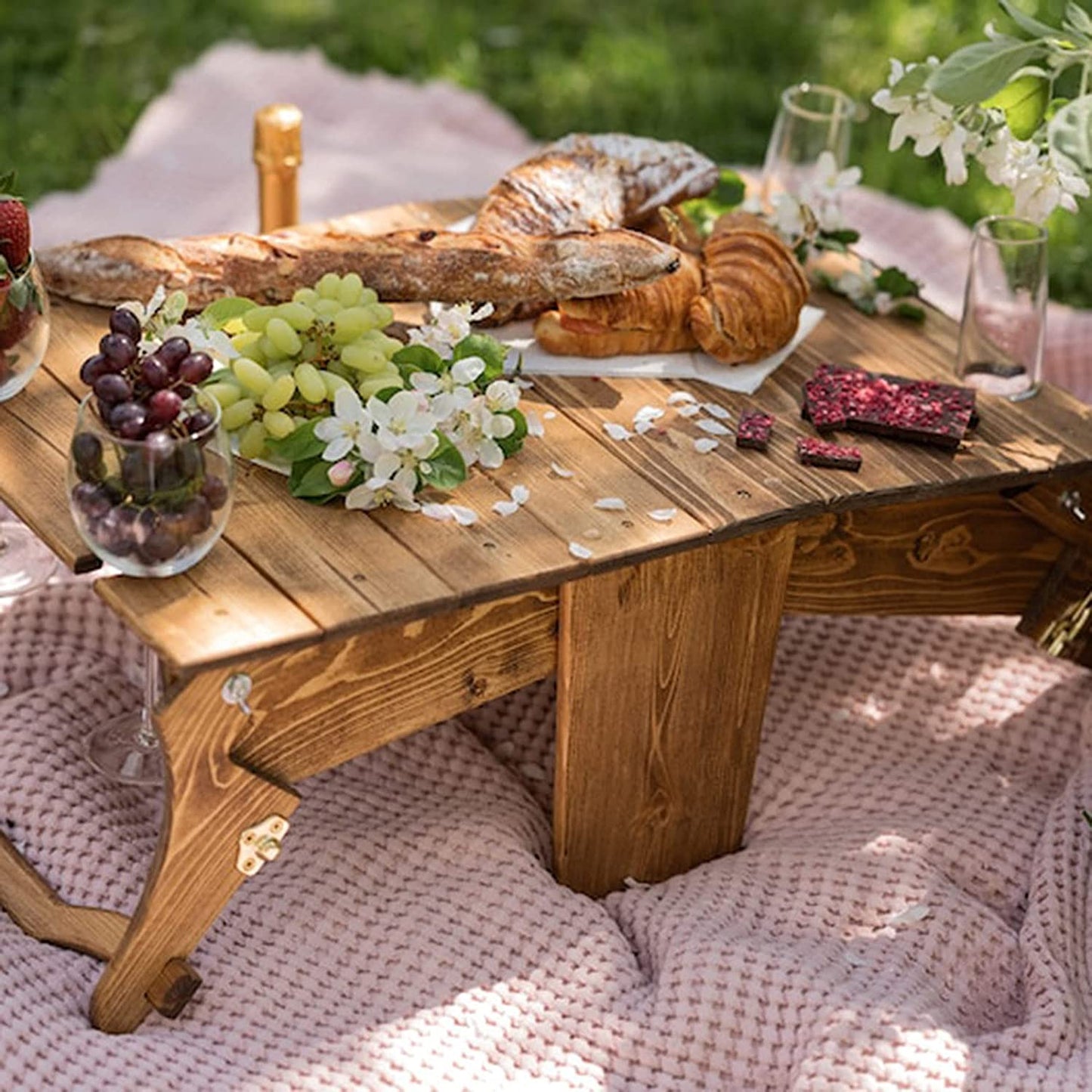 Folding Picnic Basket & Table