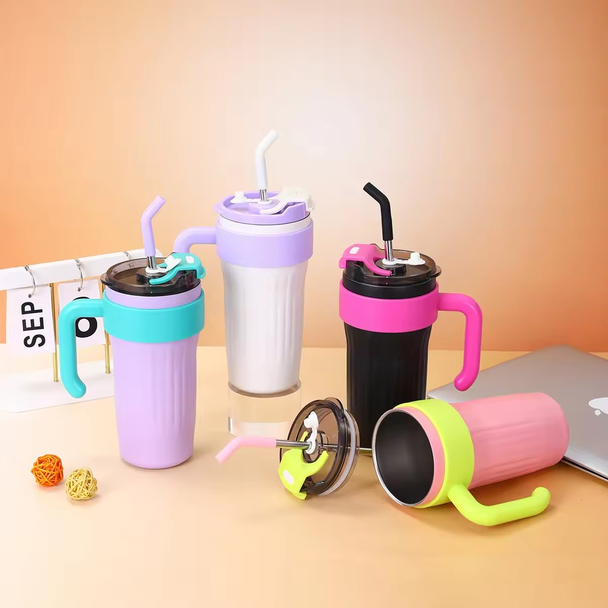 RainbowSip 800ml Travel Cup with Handle